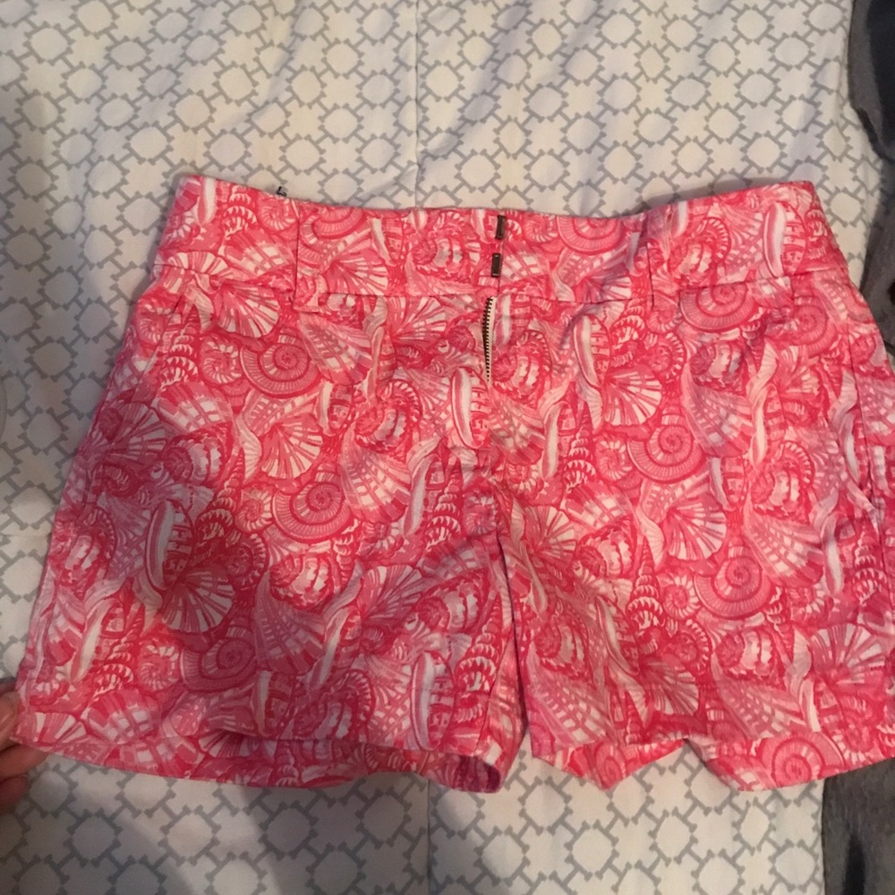 vineyard vine shorts